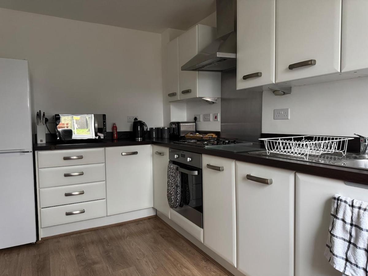 Spacious 3 Bed Near Hospital Free Parking Holiday home Birmingham